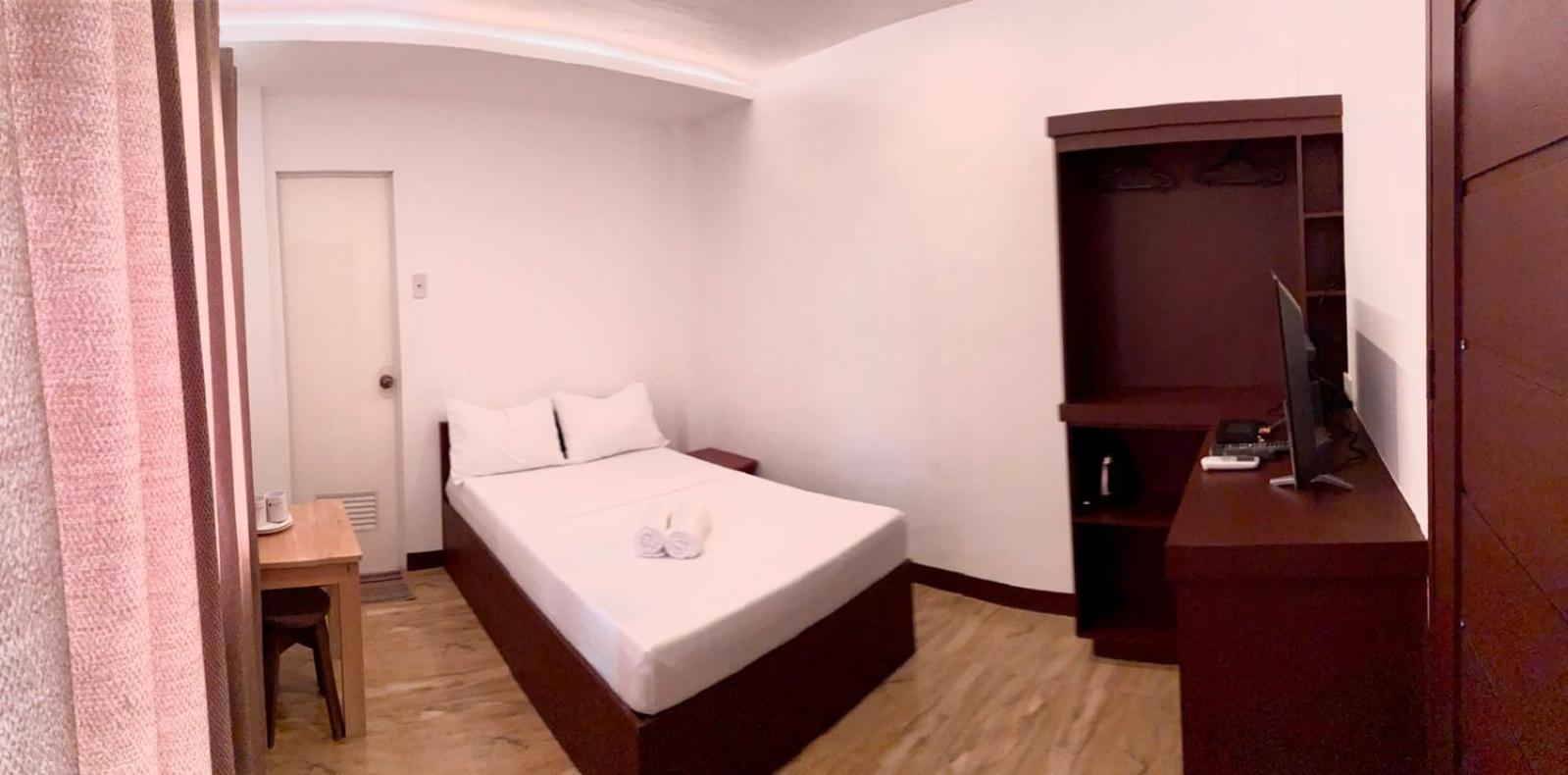 Kampotel Davao Stadt Exterior foto